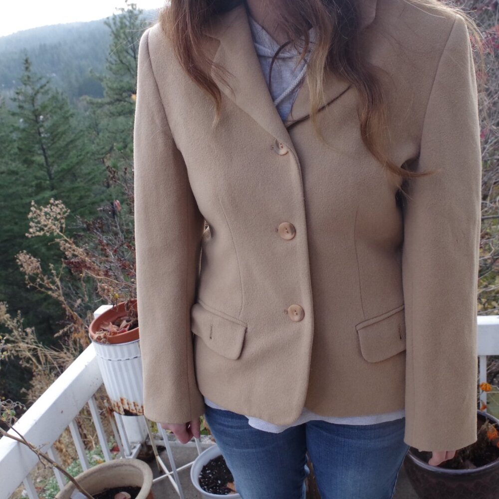 Women's Wool Tan Blazer By Pariscope